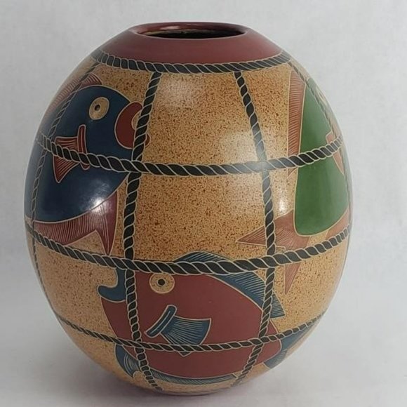 RARE VINTAGE HANDCRAFTED HAND PAINTED NICARAGUAN ROGER CALERO SIGNED POTTERY - Picture 6 of 6